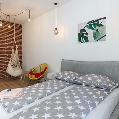 Apartament Lubicz 3 Krakow Dış mekan fotoğraf